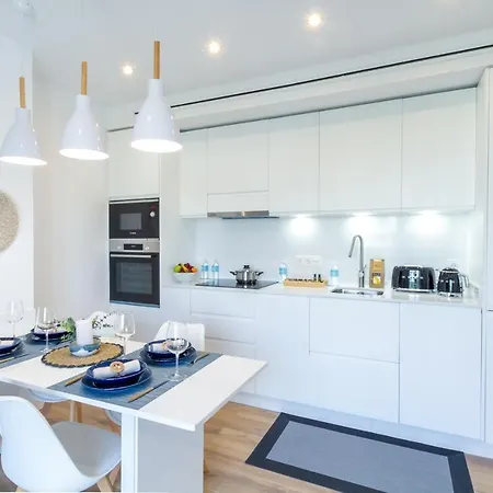 Banus - Banus Playas Del Duque Beachside Residential Apartment *