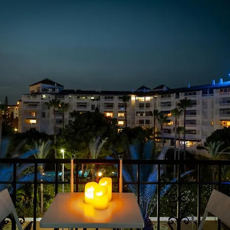 Banus - Banus Playas Del Duque Beachside Residential Apartment *